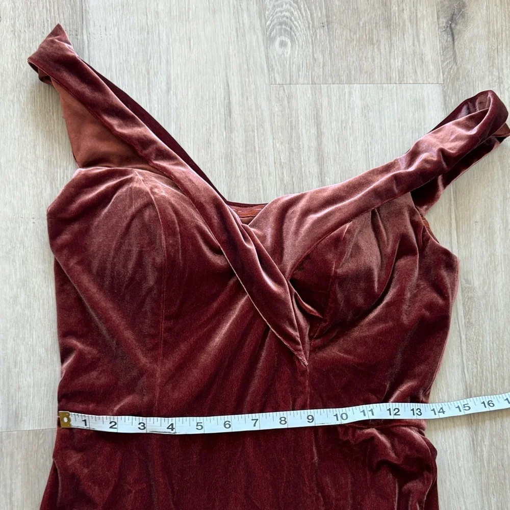 Revelry Bardot Velvet Dress sz 6 - Picture 5 of 14
